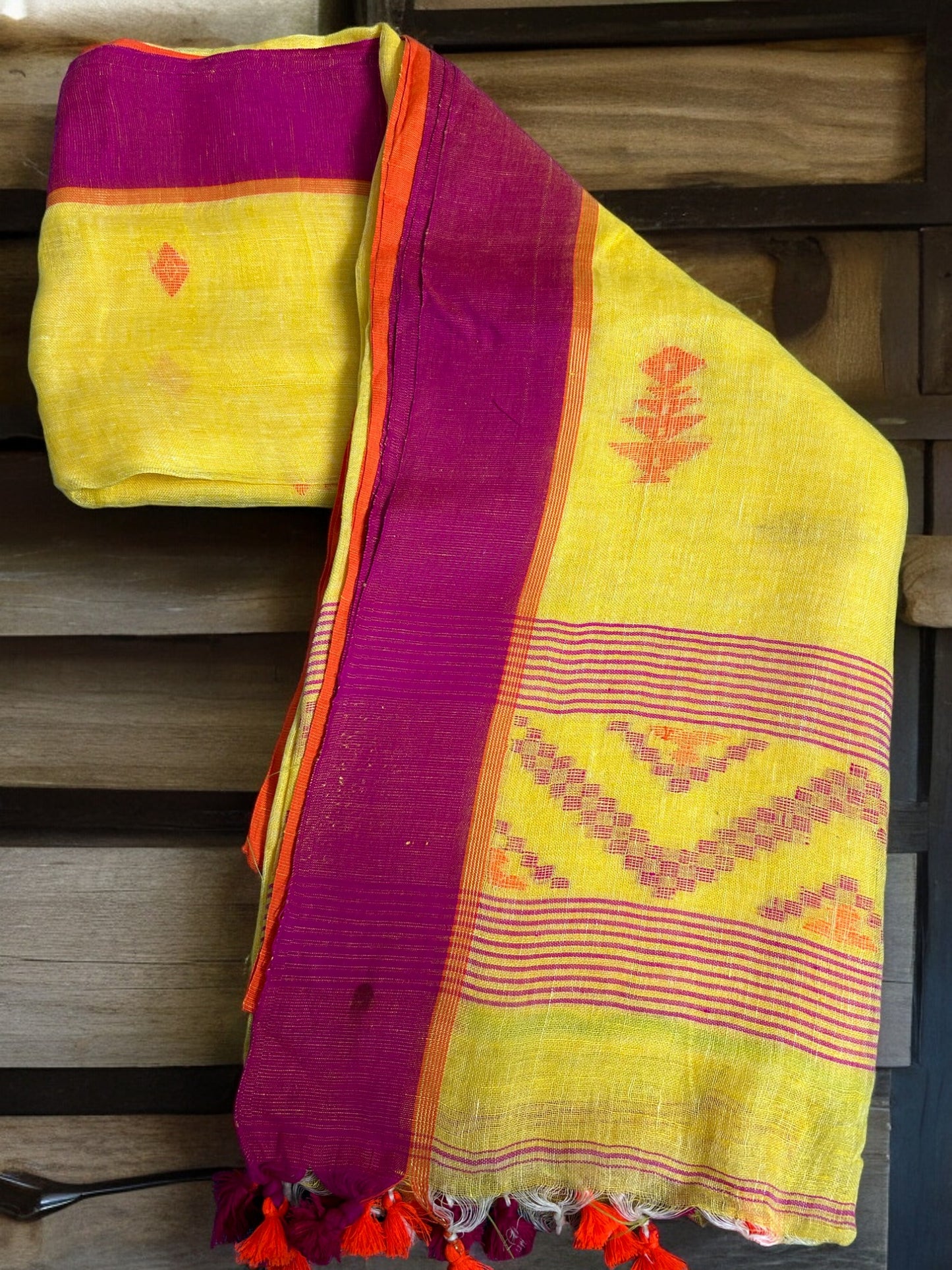 Ganga Jamuna Linen - Yellow